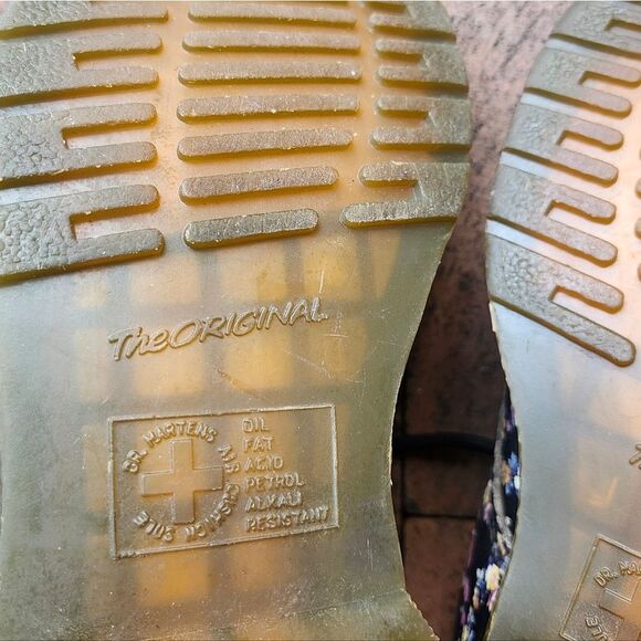 "Doc" Dr. Martens 1460W Clemency Boots Sz.8 Punk Rock Scuffed! Nothing Missing! - Picture 14 of 14